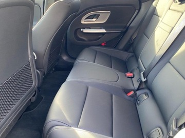 Mercedes CLA C118/X118 2025 MERCEDES-BENZ CLA 180 Sedan 1.5 (136KM) 2025, zdjęcie 11