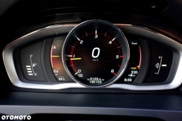 Volvo V60 I Kombi Facelifting 2.0 D4 DRIVE-E 181KM 2014 Volvo V60 Volvo V60 D4 Drive-E Summum 2.0 Diesel 181KM, zdjęcie 26