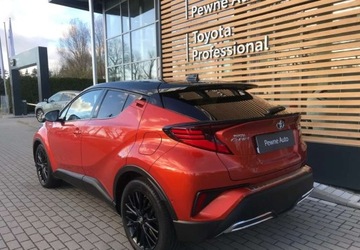 Toyota C-HR I Crossover Facelifting 2.0 Hybrid Dynamic Force 184KM 2019 Toyota C-HR Toyota C-HR 2.0 Hybrid Premiere Edition 2.0 Hybryda 184KM, zdjęcie 4