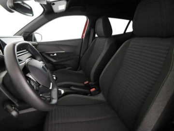 Peugeot 2008 II SUV 1.2 PureTech 100KM 2023 Peugeot 2008 navi kamera i czujniki parkowania, zdjęcie 12