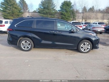 Toyota Sienna III 2022 Toyota Sienna Xle Woodland Edition, 2022r., 4x4, 2.5L 2.5 Benzyna 189KM, zdjęcie 4