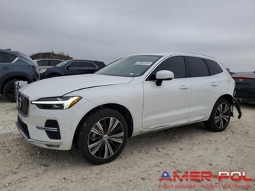 Volvo XC60 II 2023 Volvo XC 60 _PLUS_2.0 L_247 km_2023r_17 948 KM 2.0 Benzyna 247KM, zdjęcie 1