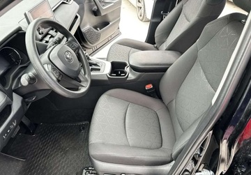 Toyota RAV4 V SUV Facelifting 2.0 Dual VVT-iE 173KM 2024 Toyota RAV4 RAV4 2.4 BENZ 204 KM 17.000 km 2024r Warszawa 2.0 Benzyna, zdjęcie 6
