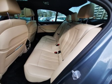 BMW Seria 5 G30-G31 2017 BMW 5 G30 530i xdrive * Mpakiet * Dokumentacja *Bogate wyposażenie, zdjęcie 11