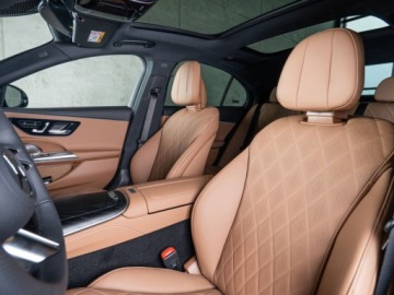 Mercedes Klasa E W214 Sedan 2.0 220d 197KM 2025 E Klasa 220 d 4-Matic AMG 2.0 197KM 2025, zdjęcie 6