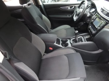 Nissan Qashqai II Crossover Facelifting 1.2 DiG-T 115KM 2018 Nissan Qashqai 1.2 DIG-T, Salon Polska, zdjęcie 8