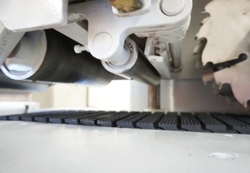 WIELOPIŁA GĄSIENICOWA PILARKA WIELOPIŁOWA RAIMANN KS230 30kW 2-STOŁY