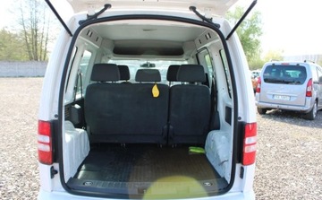 Volkswagen Caddy III Kombi Facelifting 1.6 TDI 102KM 2014 Volkswagen Caddy 1.6D 102KM przeb.163tys klima hak ksiazka 1.6 Diesel, zdjęcie 6