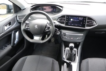 Peugeot 308 II Hatchback Facelifting 1.2 PureTech 110KM 2021 Peugeot 308 1.2 PureTech, Navi, Klima, zdjęcie 6