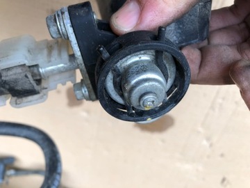LIŠTA VSTŘIKOVAČE VSTŘIKOVACÍ TRYSKA TOYOTA AYGO 1.0 08-12 23814-0Q010-A