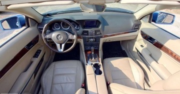 Mercedes Klasa E W212 Limuzyna 350 CGI BlueEFFICIENCY 292KM 2012 Mercedes-Benz Klasa E Mercedes-Benz Klasa E W212 350 Cabrio 3.5 V6 292KM, zdjęcie 9