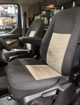 Ford Tourneo Custom I 2017 Ford Tourneo Custom Titanium L2, zdjęcie 2