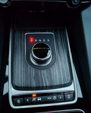 Jaguar F-Pace SUV 2.0 i4D 180KM 2019 Jaguar F-Pace Jaguar F-Pace 2.0 Diesel 180KM, zdjęcie 19