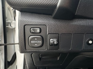 Toyota Auris II Hatchback 5d Facelifting 1.33 Dual VVT-i 99KM 2016 Toyota Auris Benzyna/Salon Polska/I WŁ/Faktura, zdjęcie 24