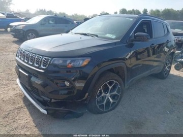 Jeep Compass II 2024 Jeep Compass 2024 Jeep Compass Limited 4x4 2.0 Benzyna 200KM, zdjęcie 2