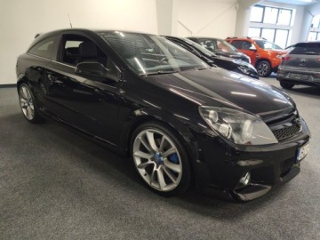 Opel Astra H Hatchback 5d 2.0 OPC 240KM 2008 Opel Astra H OPC, 2.0 241 KM, Recaro, Nawi, zdjęcie 1