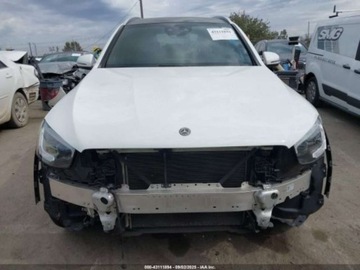 Mercedes GLC C253 2021 Mercedes-Benz GLC 300 2021 2.0l 2.0 Benzyna 255KM, zdjęcie 7