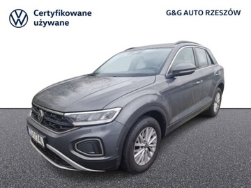 Volkswagen T-Roc I SUV Facelifting 1.5 TSI ACT 150KM 2022 Volkswagen T-Roc 1,5 TSI 150 km, DSG, Serwis ASO, Gwarancja, FV23 1.5