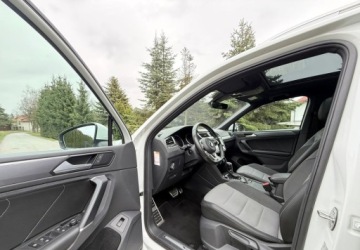 Volkswagen Tiguan II SUV 2.0 TSI BlueMotion Technology 220KM 2017 Volkswagen Tiguan Volkswagen Tiguan 2.0 Benzyna 220KM, zdjęcie 13