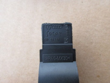 Audi A6 C7 Лампа дверной панели 4B0947415A