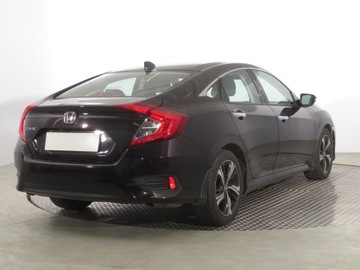 Honda Civic X Sedan 4d 1.5 VTEC Turbo 182KM 2017 Honda Civic 1.5 VTEC, Salon Polska, Serwis ASO, zdjęcie 4