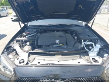 Mercedes Klasa E W213 2021 Mercedes-Benz Klasa E 2021 Mercedes-Benz E-Class E 350 4MATIC Sedan 2.0, zdjęcie 9