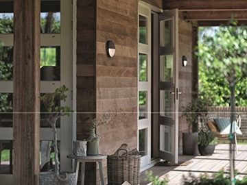 KINKIET OGRODOWY PHILIPS Z CZUJNIKIEM RUCHU