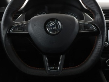 Skoda Octavia III RS Kombi 2.0 TDI 184KM 2015 Škoda Octavia Skoda Octavia RS Automat Navi, zdjęcie 20