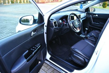 Kia Sportage IV SUV Facelifting 1.6 CRDI 136KM 2019 Kia Sportage 4x4 *Zarejestrowany *LIFT * Kamera, zdjęcie 8