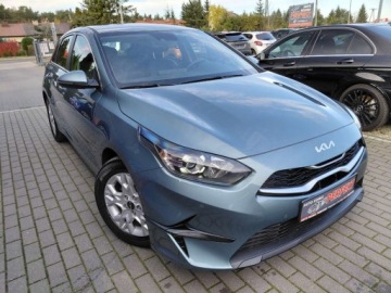 Kia Ceed III 2024 Kia Ceed Automat Navi Kamera Radar LED Asystent pasa Benzyna 120KM, zdjęcie 2