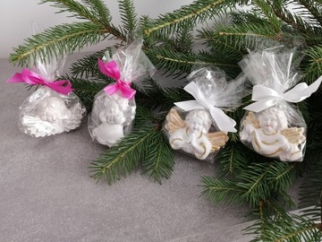 Aniołki z gipsu, malowane chrzest roczek komunia.