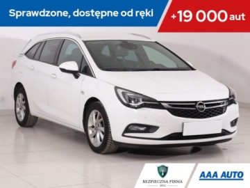 Opel Astra K Sports Tourer 1.6 CDTI 136KM 2018 Opel Astra 1.6 CDTI, Navi, Klima, Klimatronic