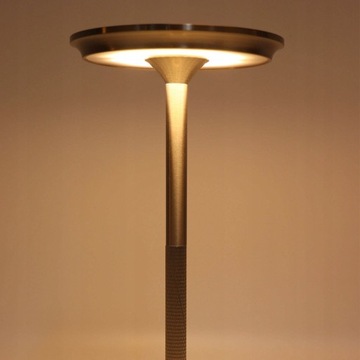 БЕСПРОВОДНАЯ НАСТОЛЬНАЯ СВЕТОДИОДНАЯ СВЕТОДИОДНАЯ ЛАМПА С РЕГУЛИРУЕМОЙ РЕГУЛЯЦИЕЙ USB