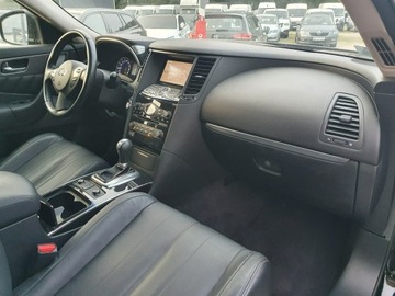 Infiniti QX70 2016 Infiniti QX70 3.7 benzyna, zdjęcie 9