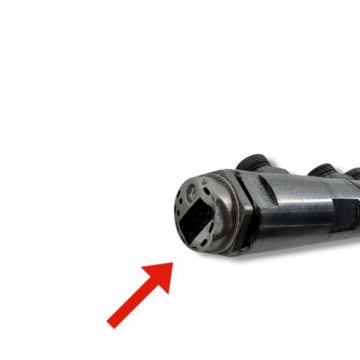 Распределитель топлива BMW 3 E90 E91 7809127