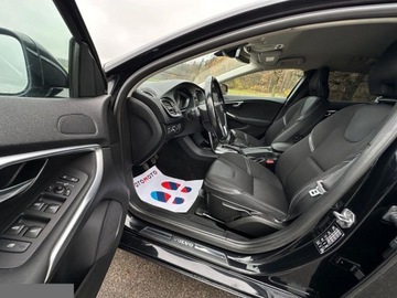 Volvo V40 II Cross Country 2.0 D2 DRIVE-E 120KM 2015 Volvo V40 D2 RDesign 1.6D 120 KM 2015r, zdjęcie 17