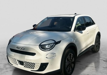 Fiat 2025 Fiat 600 Fiat 600 Wersja ICON Pakiet Komfort Automat 2025 110 KM