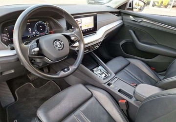 Skoda Octavia IV Kombi 2.0 TDI 150KM 2021 Skoda Octavia Style 2.0TDI 150KM DSG SkoraWentyl.Masaz PANORAMA CANTON El., zdjęcie 8