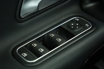 Mercedes Klasa A W177/V177 Hatchback 1.5 160d 95KM 2019 Mercedes A A 160 d, Salon Polska, Serwis ASO, zdjęcie 19