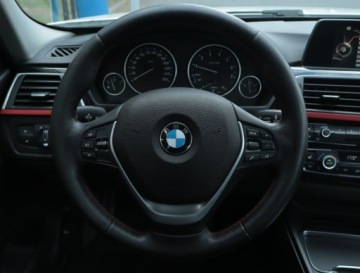 BMW Seria 3 F30-F31-F34 Limuzyna Facelifting 1.5 318i 136KM 2016 BMW 3 318 i, Salon Polska, Serwis ASO, Automat, zdjęcie 19