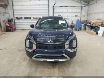 Mitsubishi Outlander III 2023 Mitsubishi Outlander SEL S-AWC 2023 2.5l 2.5 Benzyna 181KM, zdjęcie 7