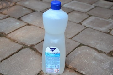 Kleen PICCOMAT FS жидкость для микропористых поверхностей керамогранита, проездов, кубов