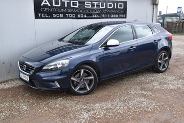 Volvo V40 II Cross Country D3 150KM 2014 Volvo V40 2.0 Diesel 150KM