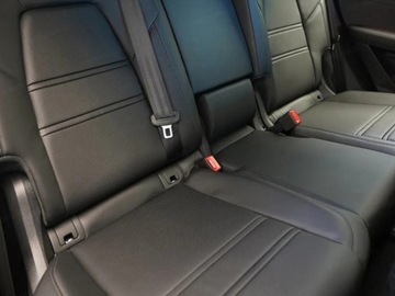 Porsche Cayenne III SUV Facelifting 3.0 353KM 2025 PORSCHE Cayenne Coupe Black Edition Suv 2.0 (353KM) 2025, zdjęcie 11