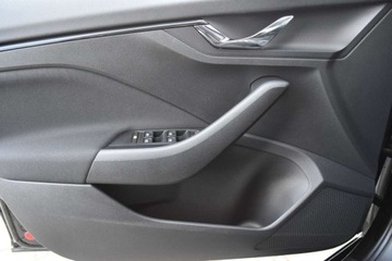 Skoda Kamiq Crossover 1.0 TSI 110KM 2023 Skoda Kamiq SalonPL TSI 110KM Ambition Comfort Tech ACC FullLED Gwarancja, zdjęcie 23