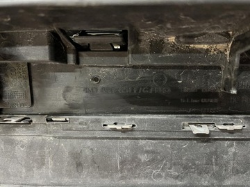 AUDI Q7 4M СНЯТИЕ РЕШЕТКИ OE 4M0853651F