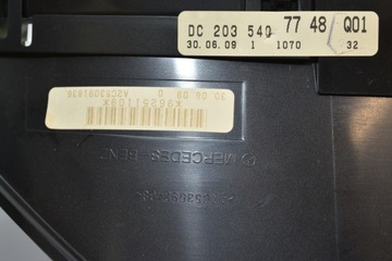 MERCEDES CLC W203 FACELIFT PŘÍSTROJOVÁ DESKA BUDÍKY DC2035407748 UK