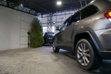 Jeep Grand Cherokee IV 2021 Jeep Grand Cherokee Limited 5.7 HEMI Hak 352KM Szyberdach 4x4 Skory Navi M, zdjęcie 35