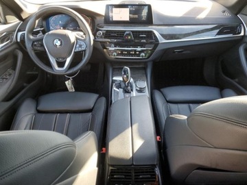 BMW Seria 5 G30-G31 2020 BMW Seria 5 540XI 2020 3.0l 3.0 Benzyna 335KM, zdjęcie 8
