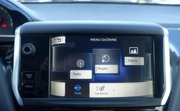 Peugeot 208 I Hatchback 3d 1.2 VTI 82KM 2013 Peugeot 208 1.2 VTI 82KM Klimatyzacja Tablet Nierowna praca silnika Pali J, zdjęcie 17